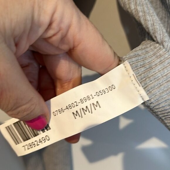 Sommer Ray grey ribbed nylon Lycra cropped  zip jacket size medium - Picture 8 of 9